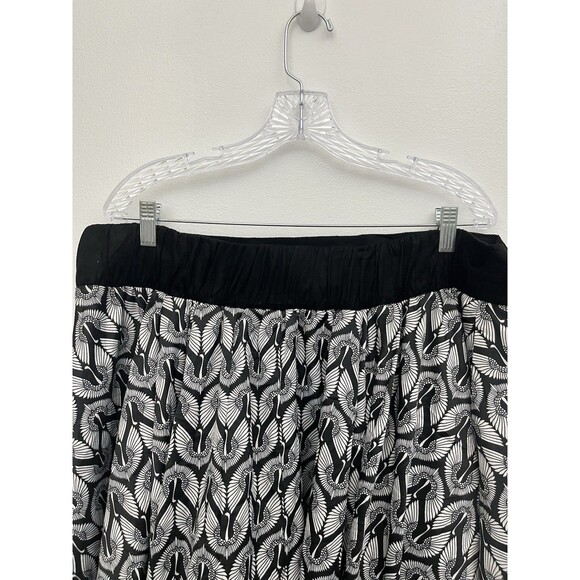 Melissa McCarthy Women’s Pleated Full Circle Skirt Black Bird Plus Size 2XL - Picture 7 of 11